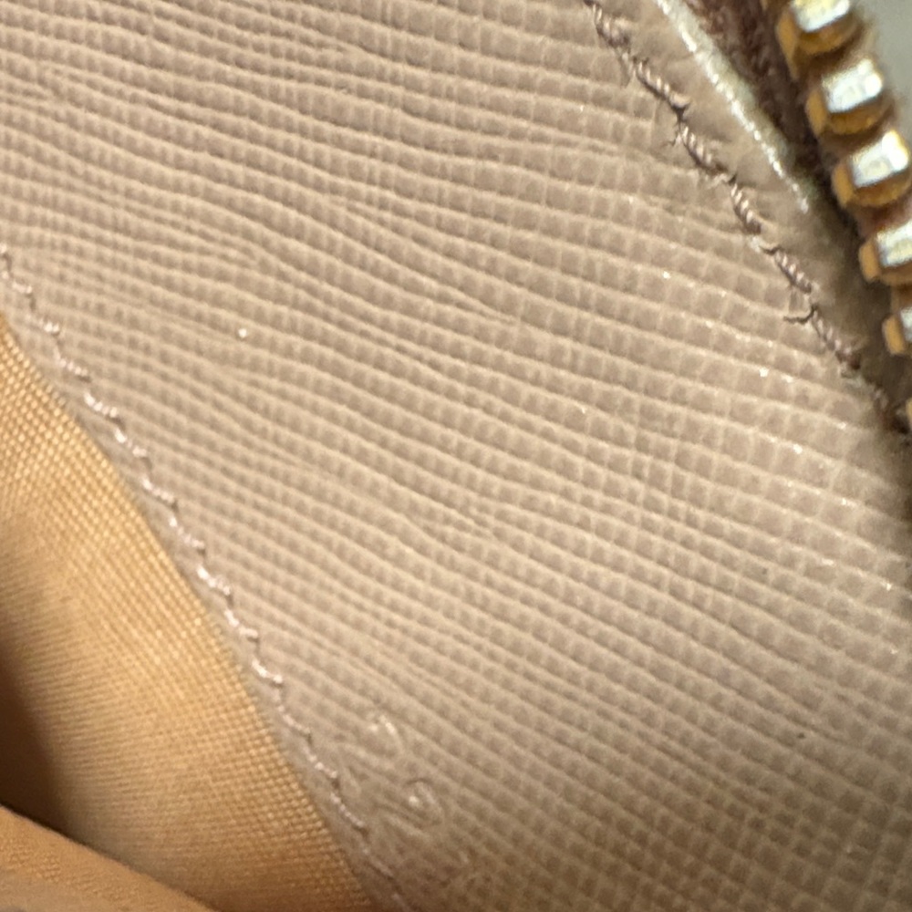 Prada Nude Leather Zip Wallet - Picture 15 of 16